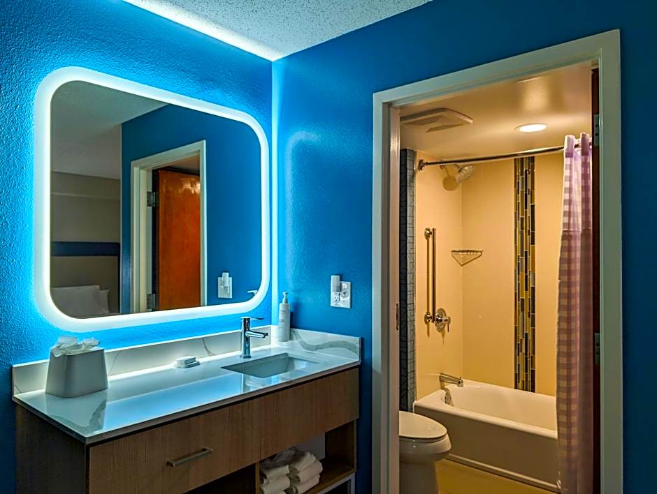 Homewood Suites by Hilton Oklahoma City Airport