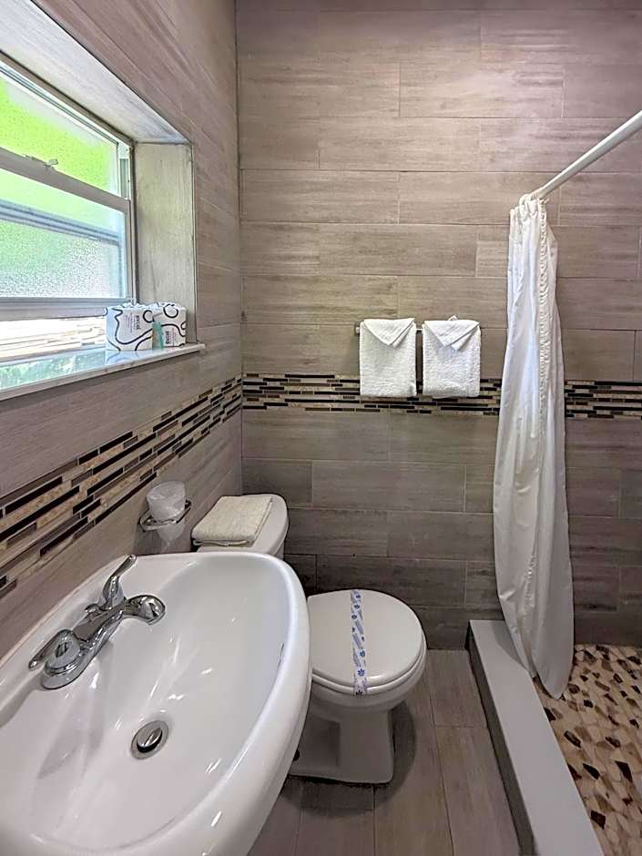 Richard's Motel Extended Stay