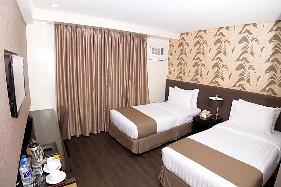 Photo 1 of 4 of Superior 2 Beds