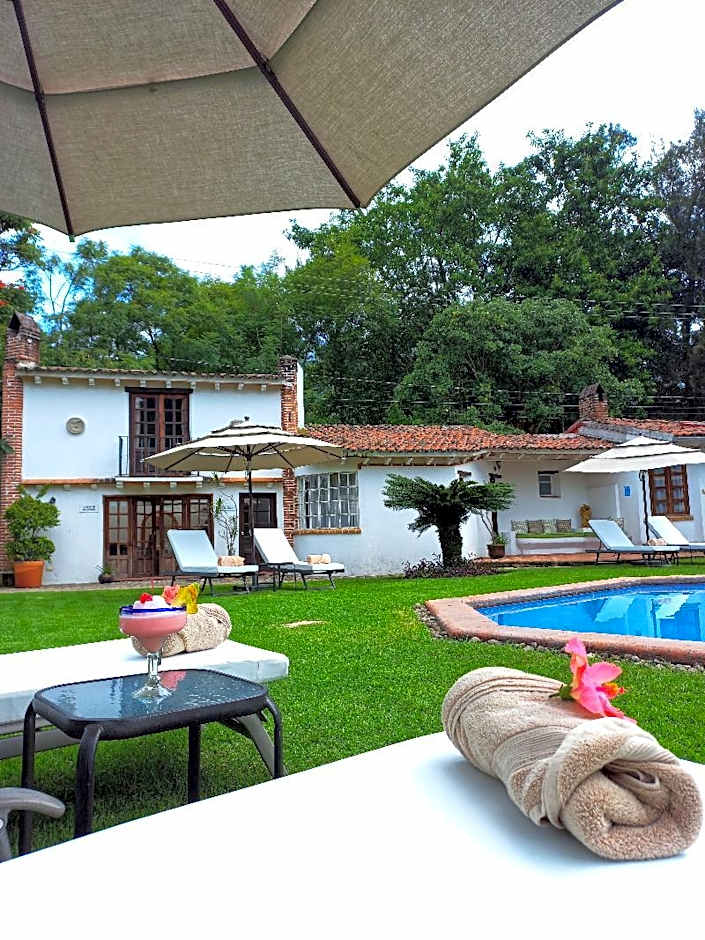 Casa Flor de Mayo