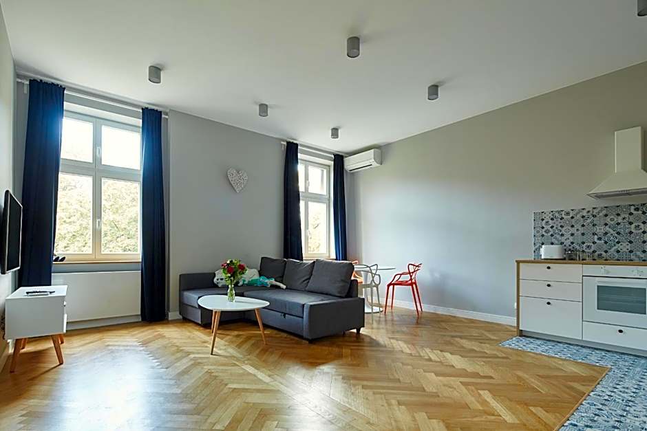 PlayRoom Aparthotel