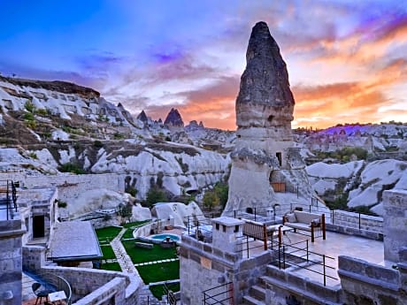 Aza Cave Hotel Special Class Adults Only