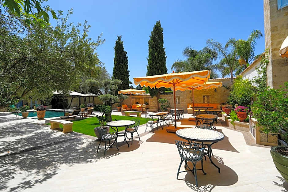 Alaçatı Taş Otel