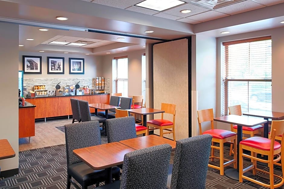 TownePlace Suites by Marriott Minneapolis Downtown/North Loop