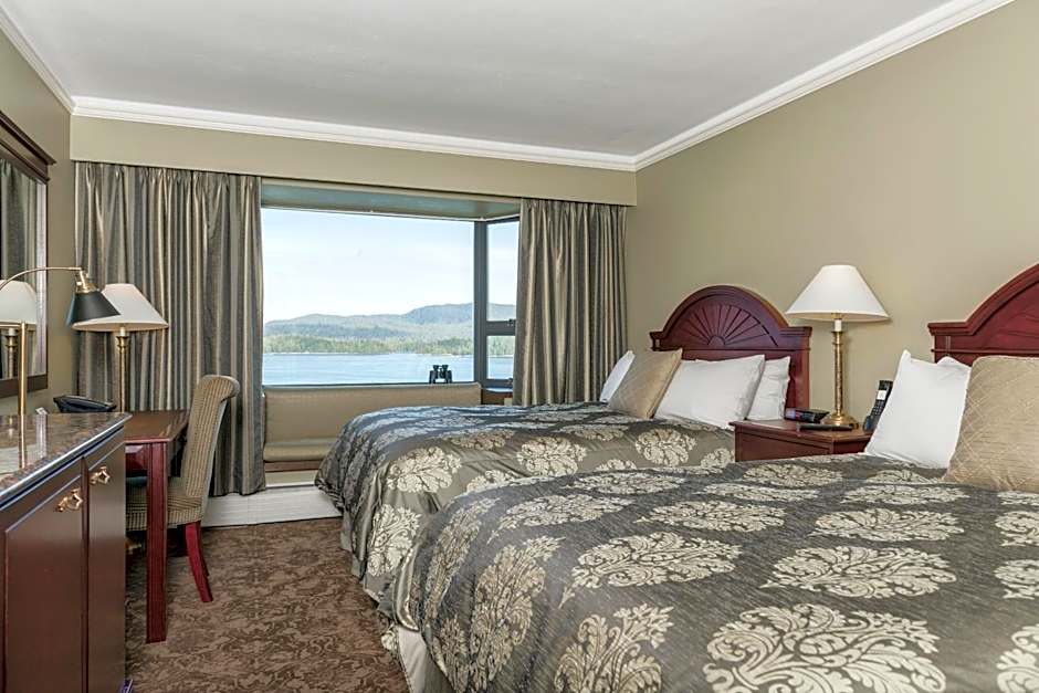 Foto 1 di 4 di 2 Double Beds, Sea View