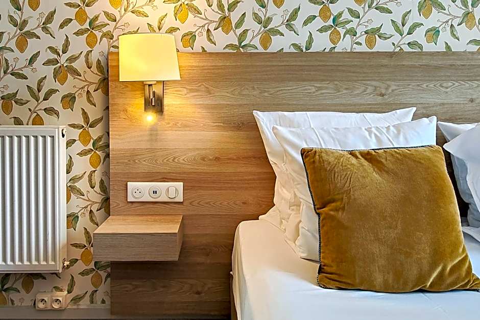 Ajoupa Aparthotel AMMI Massena