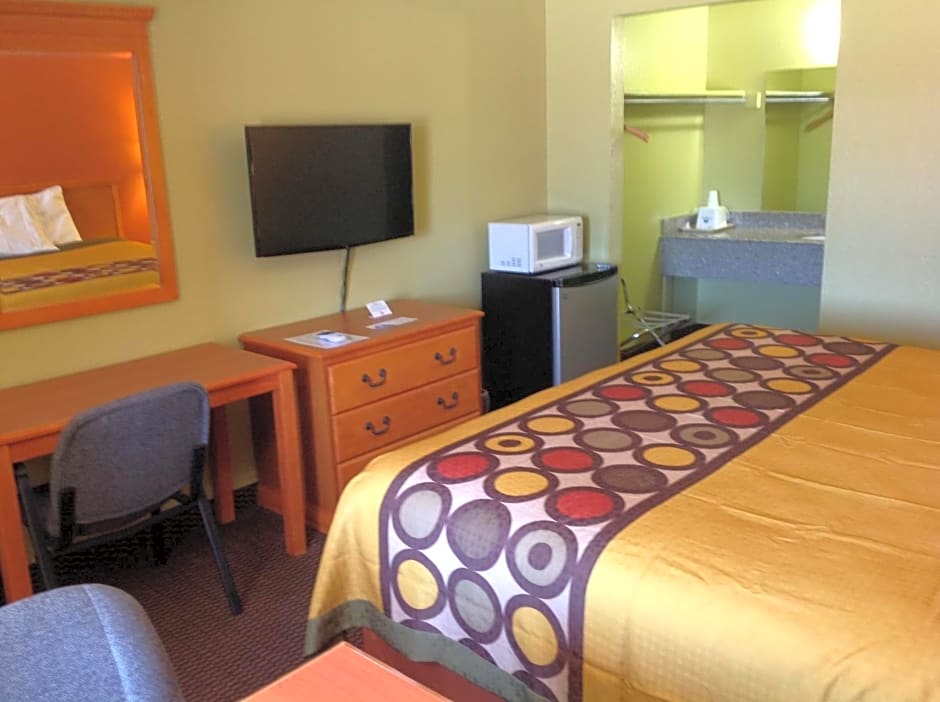 Americas Best Value Inn Pryor