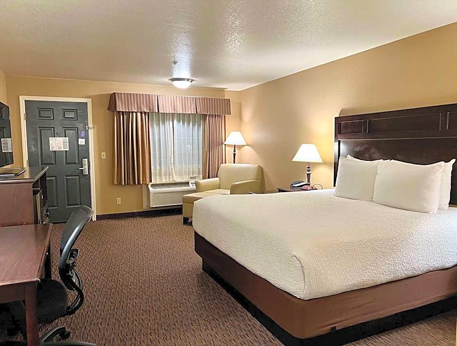 Best Western Country Inn Fortuna