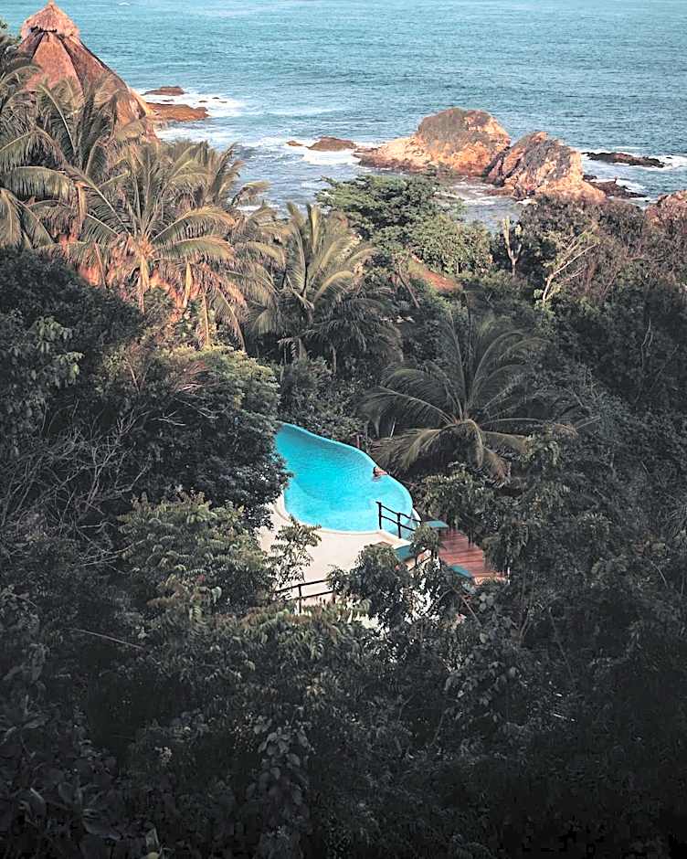 ZOA Hotel - Adults Only