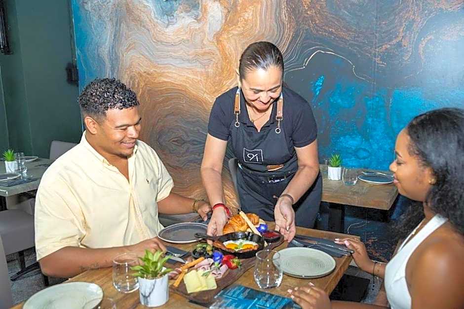 Elements Hotel & Shops Curacao