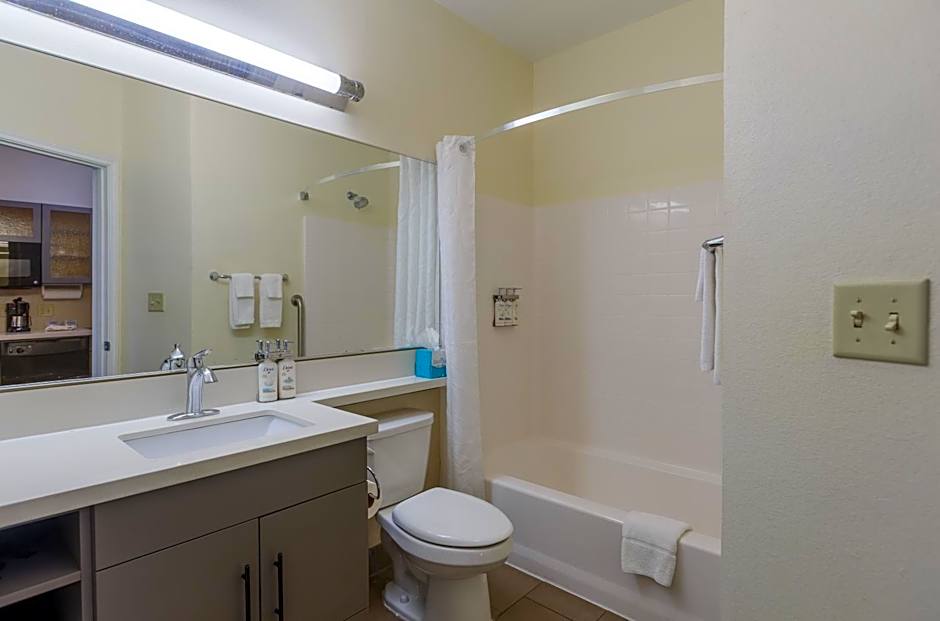 Candlewood Suites San Marcos By IHG