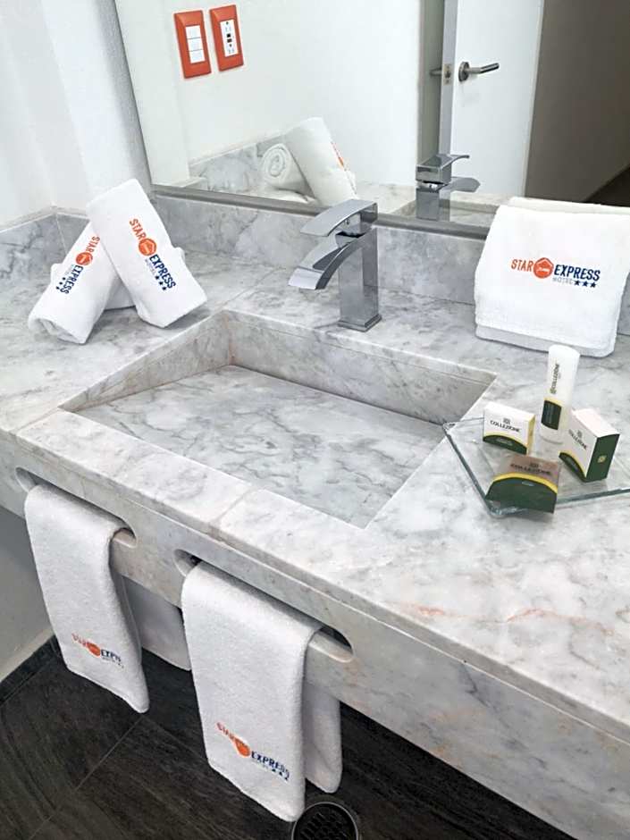 Hotel Star Express Puebla - Central CAPU