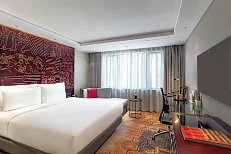 Premier King Room