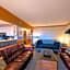 Sunsets at Summit 108b, free WI-FI, parking and AC