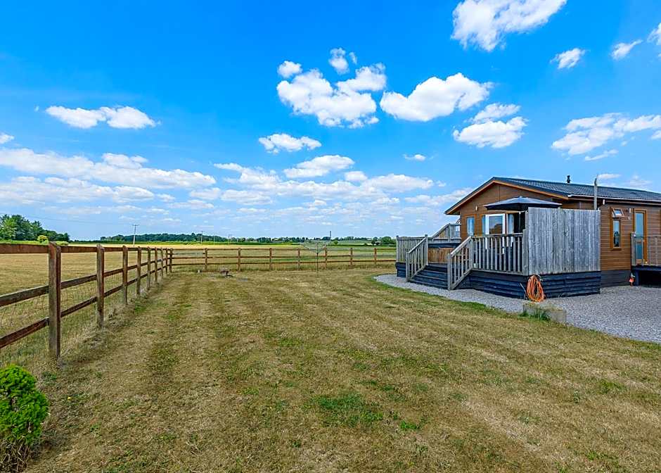 Larkrise Farm Lodges