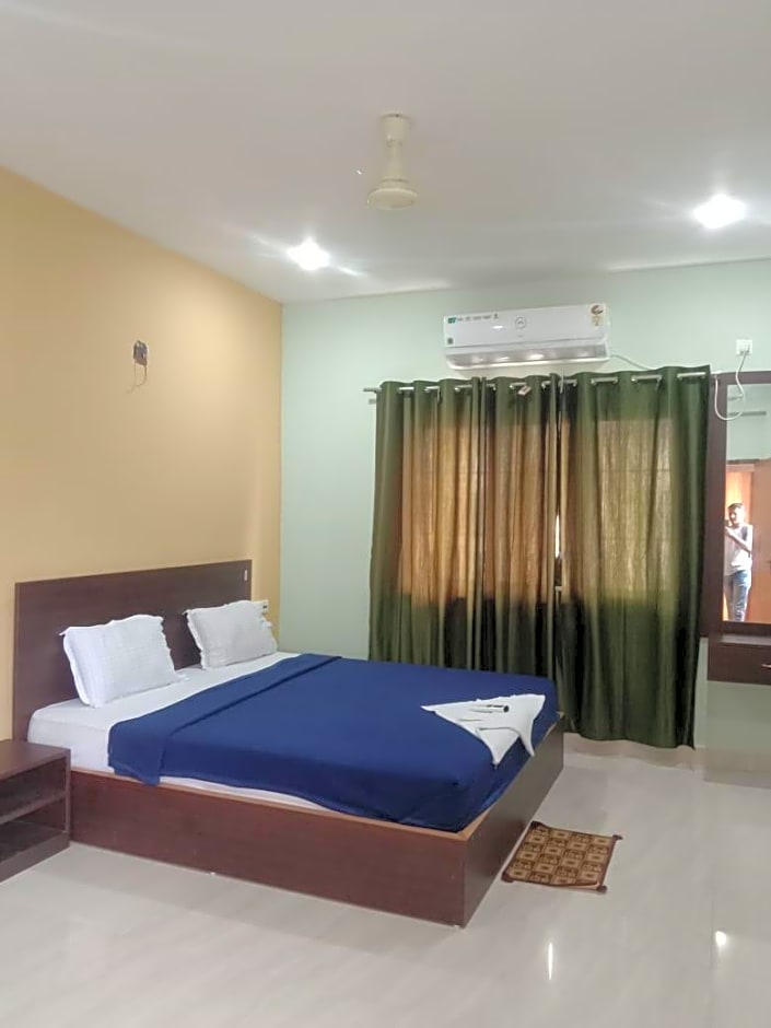 Hotel Shree Sai Inn