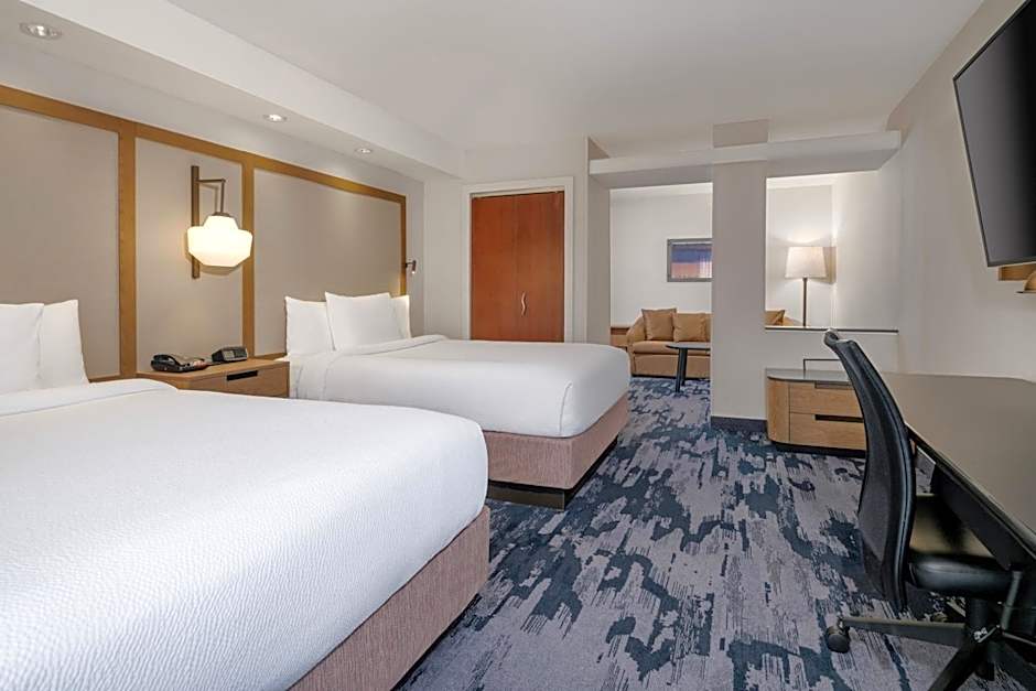 Photo 1 of 7 of 2 Queen Beds Suite