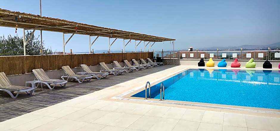 Double Royal Hotel Darica