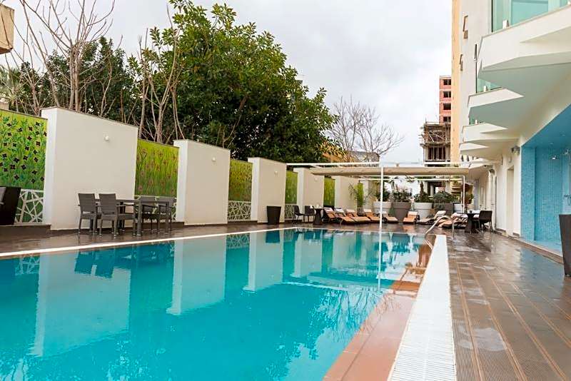 New Day Hotel
