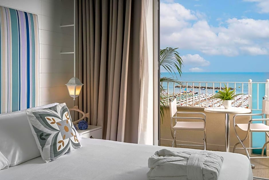 Luxor Beach Boutique Hotel Cattolica