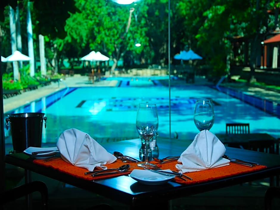 Cinnamon Lodge Habarana