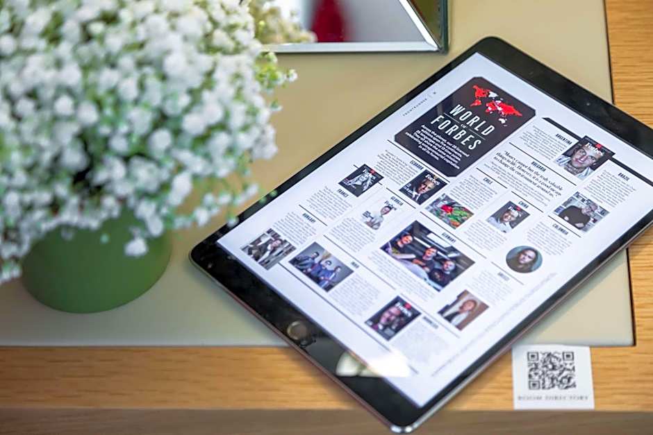 Hotel Camille Paris, Tapestry Collection by Hilton