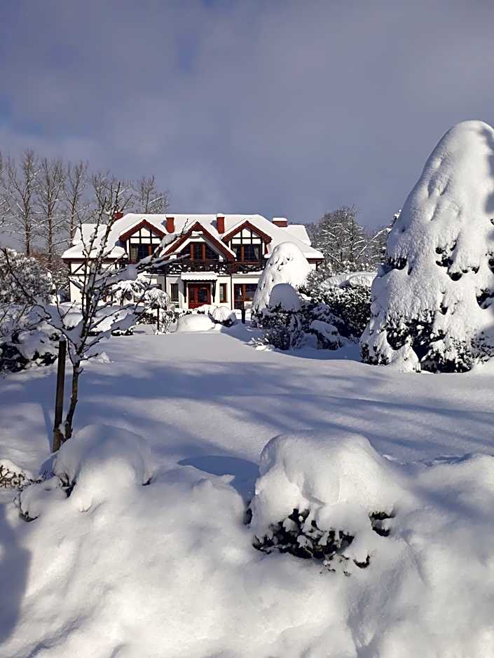 Hotel Dworek nad Regą