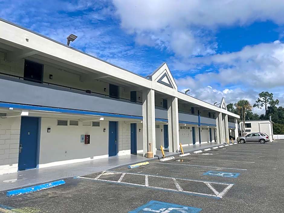 Days Inn by Wyndham Ocala North