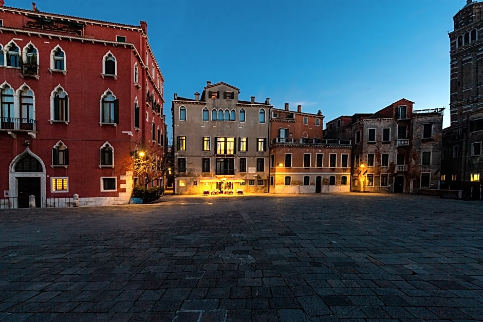 Ca' Sant'Angelo Apartments