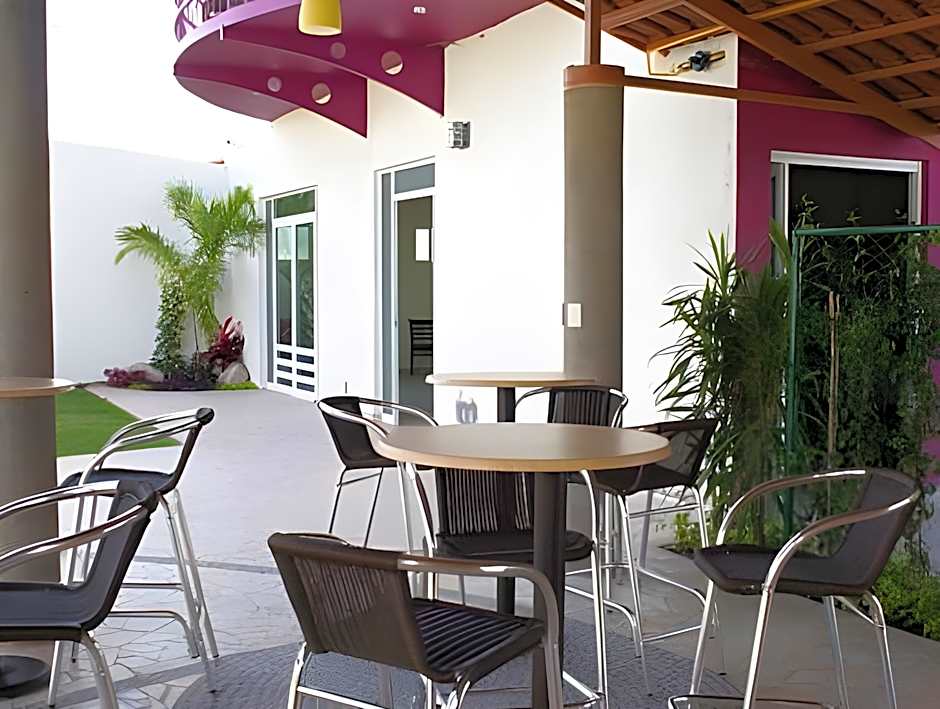 Hotel Magico Inn