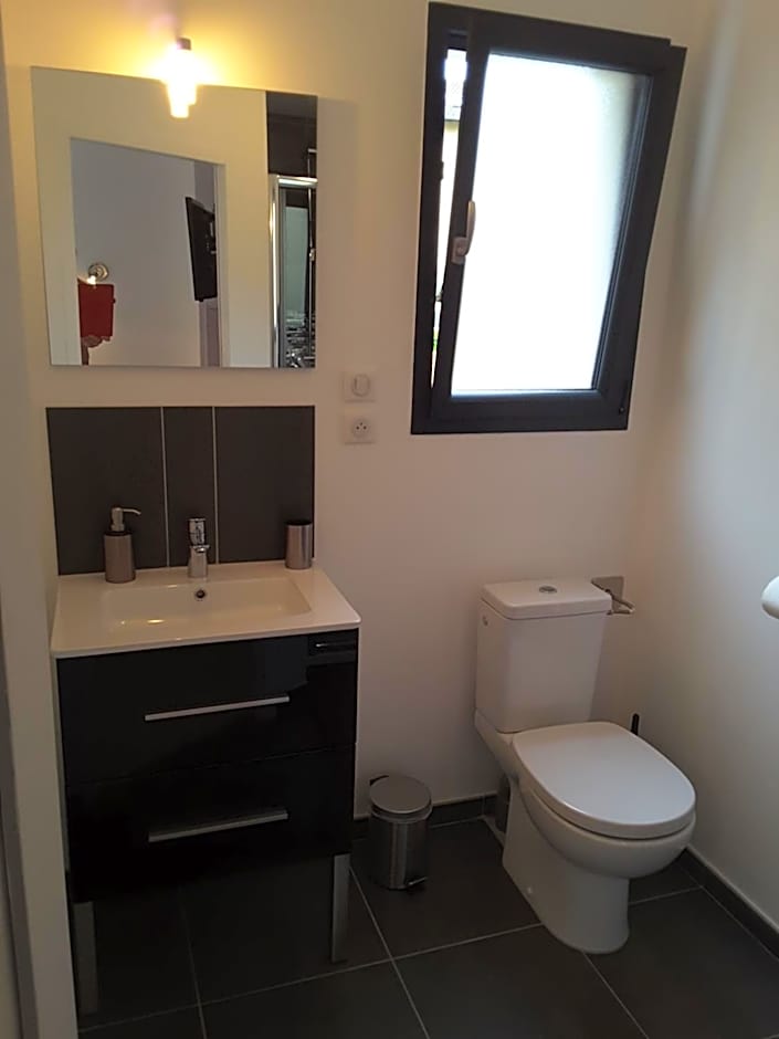 Villa'vi Lyon Est Chambres d'Hôtes