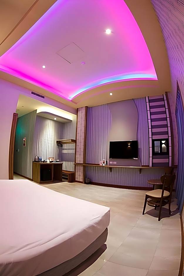 Wei Feng Motel Pingtung Branch