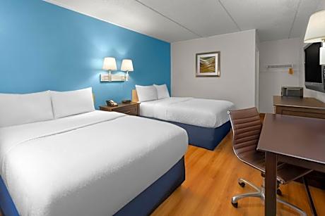 Double Room with Two Double Beds - Non-Smoking