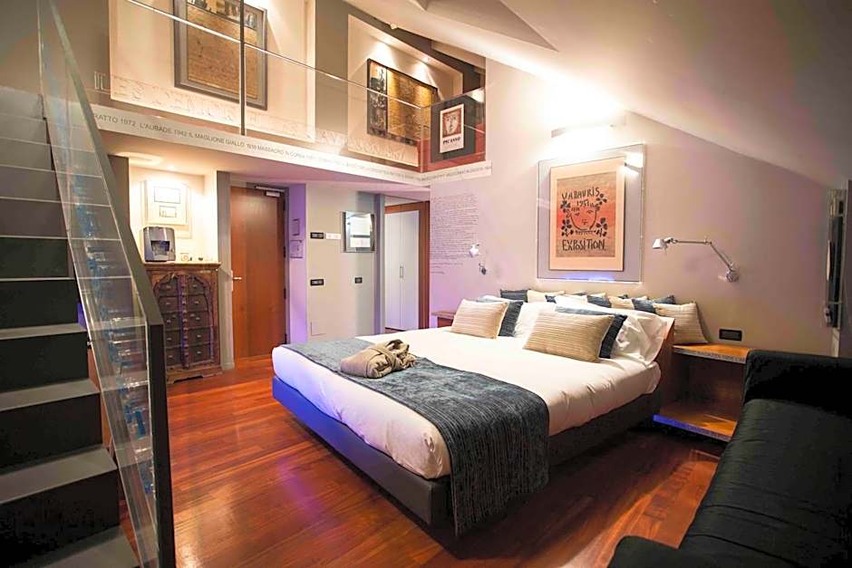 Photo 1 of 11 of Suite