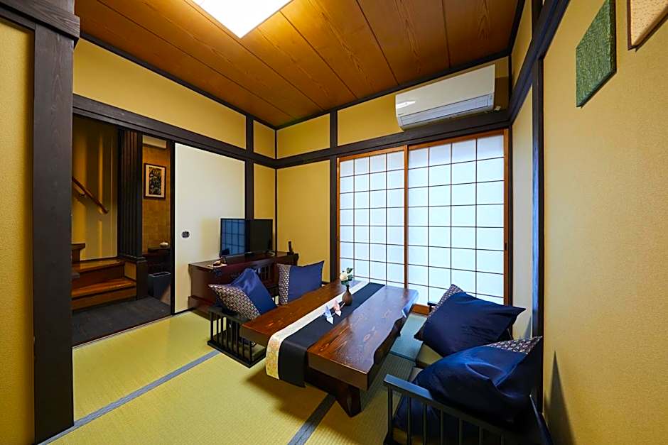 Rinn Yasaka Kodaiji