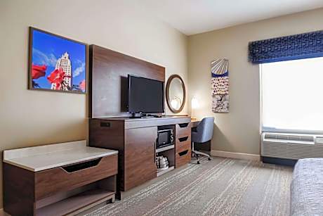 King Room - Mobility Access/Non-Smoking