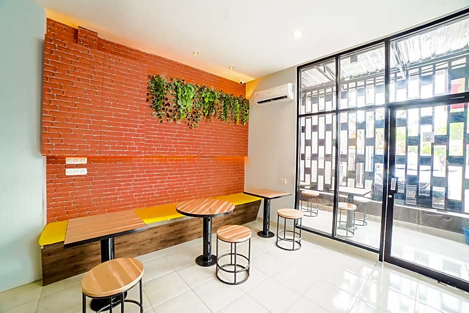 OYO 90874 Millenium Inn 2