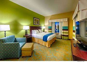 Holiday Inn Express & Suites / Red Bluff - South Redding Area By IHG