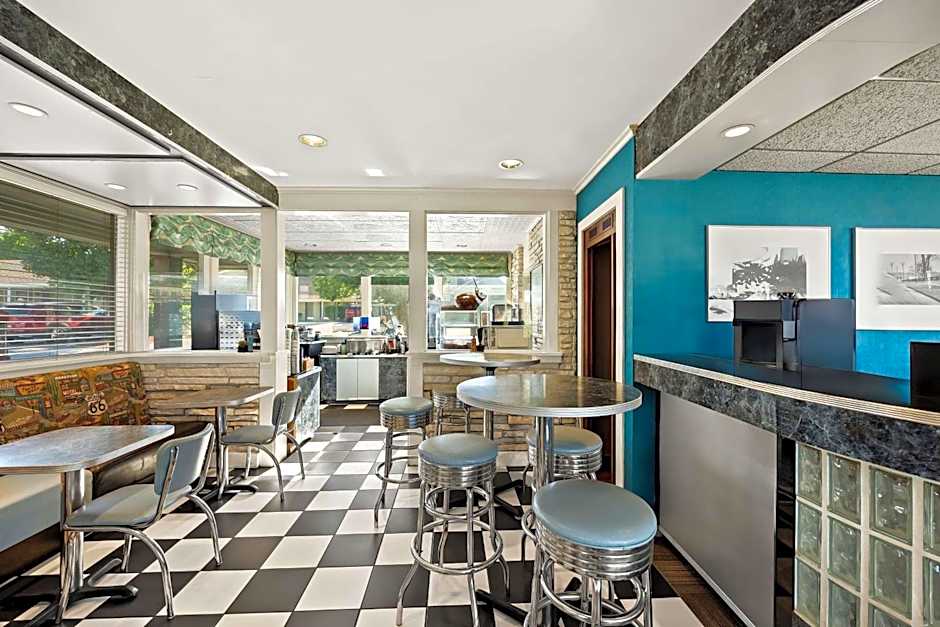 Best Western Route 66 Rail Haven