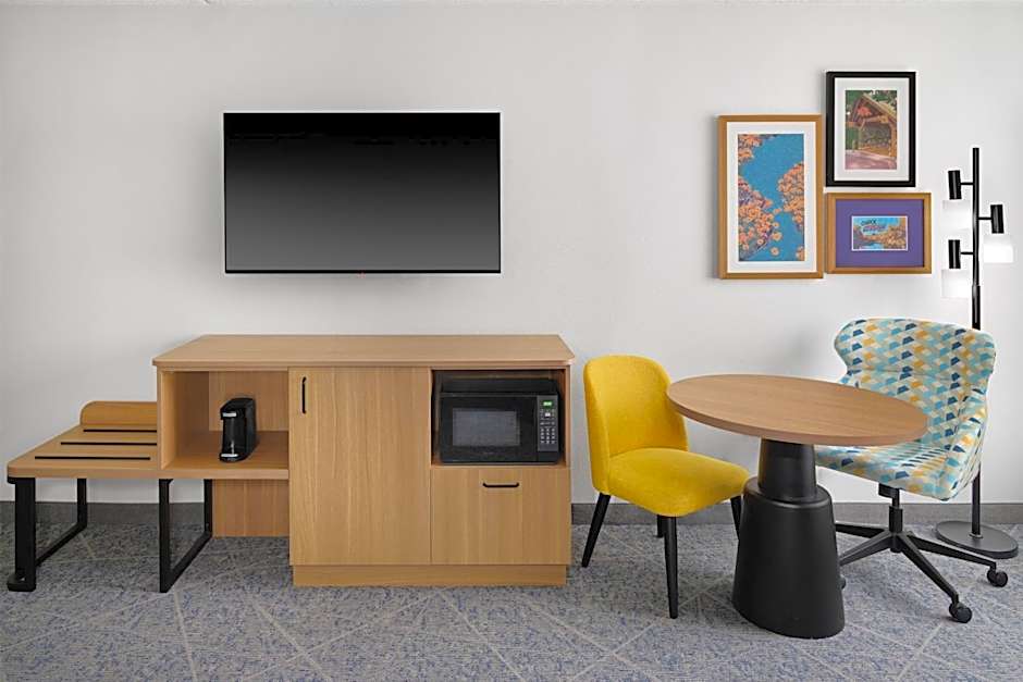 Hampton Inn By Hilton Chicago-Carol Stream