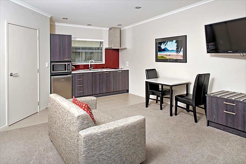 37 The Landing Motel