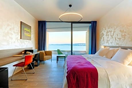 Special Offer - Superior Double or Twin Room with Balcony and Sea View - Wellness Package for Two