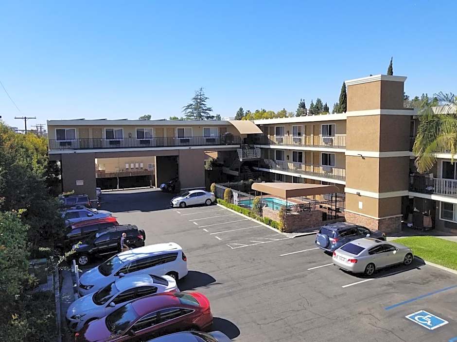 Quality Inn & Suites Maingate