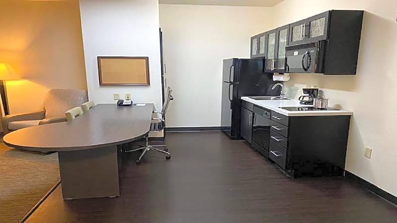 Candlewood Suites Tulsa