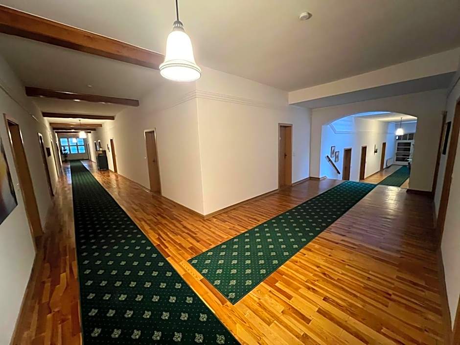 Hotel-Gasthof Postbräu Dingolfing