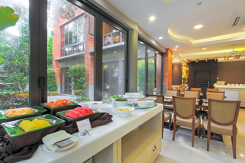 Rimnaam Klangchan Hotel