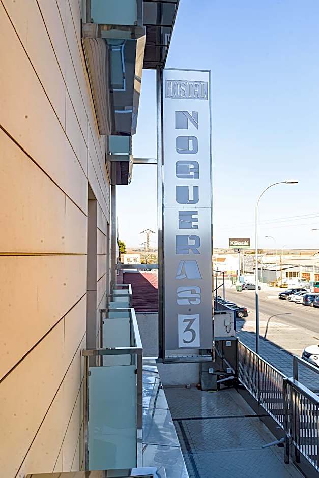 HOSTAL NOGUERAS 3
