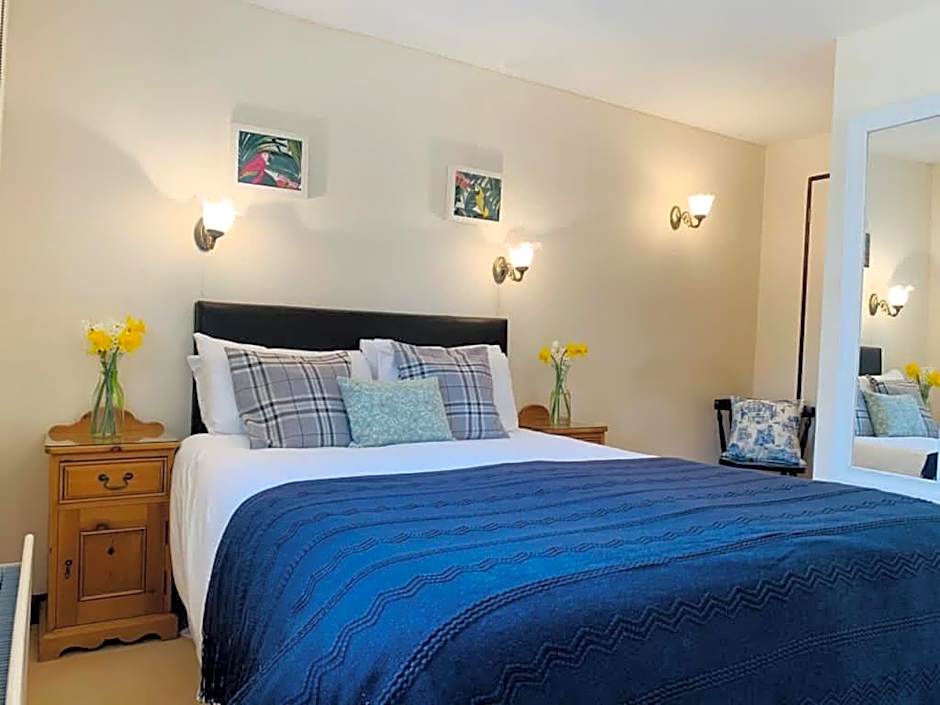 George & Dragon Country Pub & Hotel Wolverton Townsend