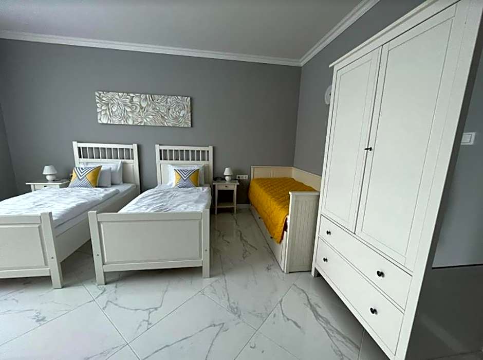 Camille Apartmanhouse