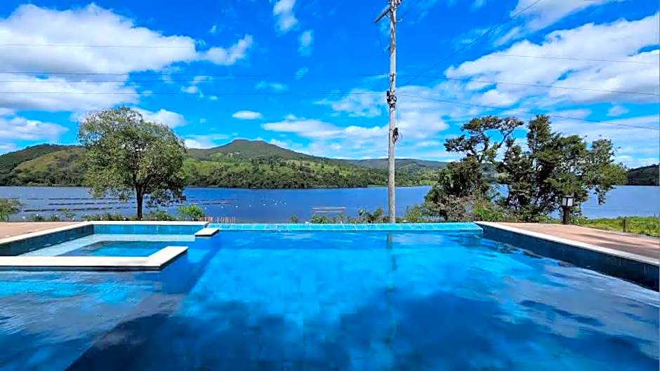 Chalés Ipê do Lago